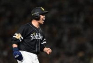 「勝負どころの決断だな」ソフトバンク近藤健介、小久保監督の勝負手に応えた代打の一振り　手負いの終盤「バッティングだけでも貢献を」