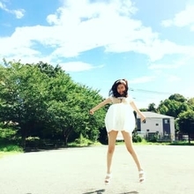 18歳年上・東大卒夫との電撃婚から半年...元子役24歳女優〝夫婦ショット〟公開し「わぁお！！」「可愛すぎる夫婦」歓喜の声続々