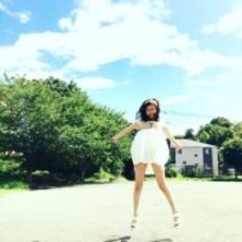 18歳年上・東大卒夫との電撃婚から半年...元子役24歳女優〝夫婦ショット〟公開し「わぁお！！」「可愛すぎる夫婦」歓喜の声続々