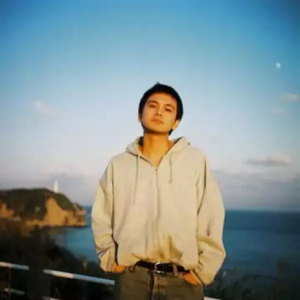 「ゾワッとした」〝首にもびっしり〟北村匠海〝イメージ激変〟顔面タトゥーに驚きの声続々と…最新映画写真に「胸が締め付けられた」