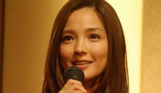 「ぬあ!?」「国仲涼子?」〝激変〟46歳女優がお忍びスポーツ観戦「エ!?同じ空気吸ってたの!?!?」「こ!これは…」「ビックリする」