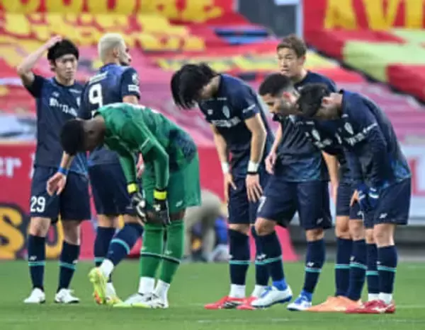 「自分たちからゲームを壊してしまった」うなだれるアビスパ福岡　公式戦5年ぶり5失点【J1百年構想リーグ】