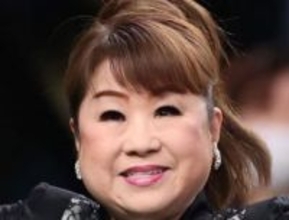 「一人で全部食うんか？」天童よしみ、メンチカツ＆コロッケ〝てんこ盛り差し入れ〟に「どんだけぇ～」「軽々と持ってはる笑」と反響