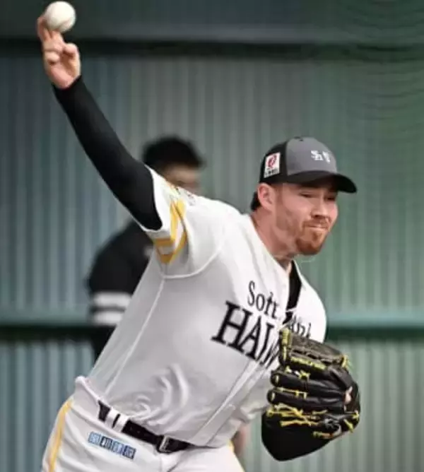 「85から90％の力感で投げた」昨季登板なしのソフトバンク・スチュワートが復調アピール　初ブルペンで146キロ　「いい形でスタートできた」