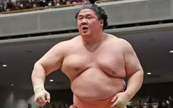 「なにこれ！めっちゃ可愛い」「最高」宇良〝ちいかわ〟懸賞旗に反響続々「ちいかわが似合うわ」