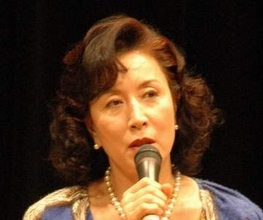 38年前〝宿敵〟と2ショット、高畑淳子の近影が話題「もう38年、凄いなぁ」「リアルでは仲が良くて良いですね」