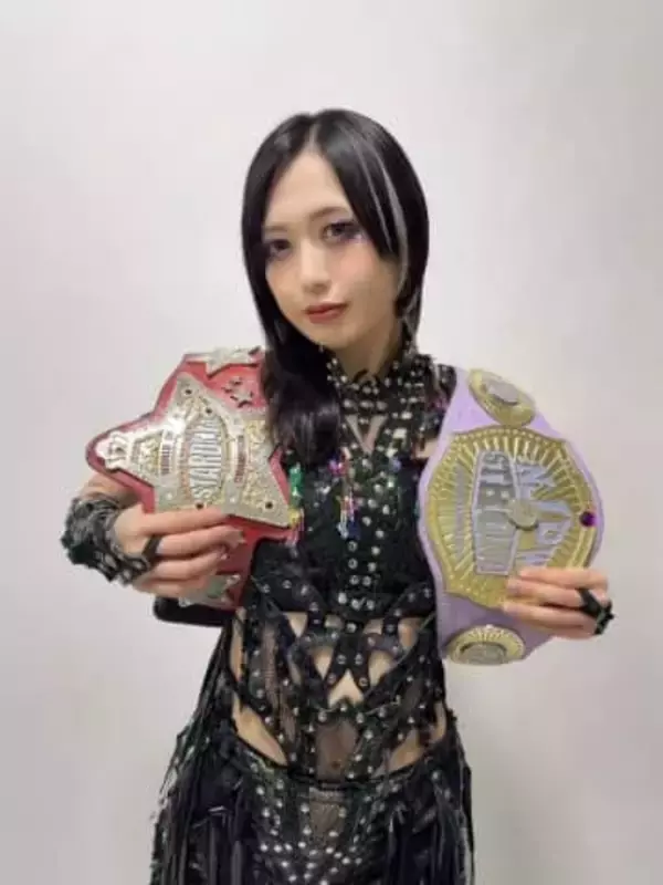 「誰か分からんかった」極悪レスラー上谷沙弥〝すっぴん〟超絶ギャップ水着写真に「こんなあどけなく可愛い表情で…」「透明感すごい」の声