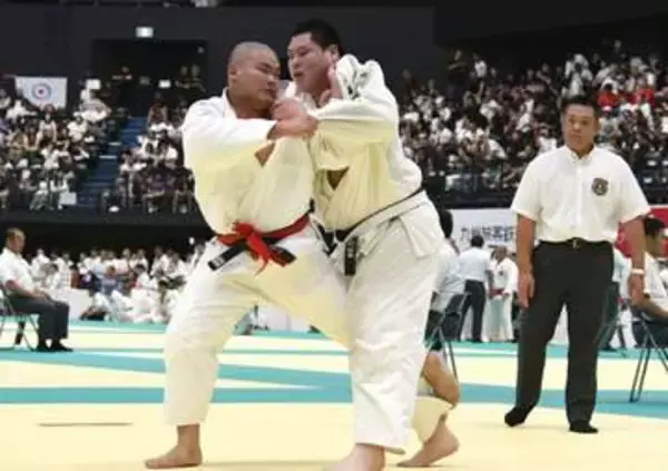 【金鷲旗高校柔道大会】男子は崇徳、大牟田などが4回戦へ　6人が10人抜き、9年ぶり15人抜き達成なるか