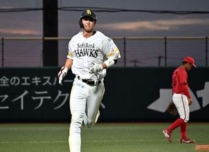 昨季巨人からトレード…ソフトバンク秋広優人が2軍戦で豪快2ラン　出塁率＆長打率トップも今季1軍出番なし　斉藤和巳2軍監督が付けた注文は