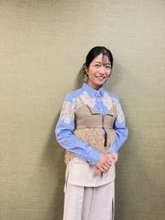 〝どっちがどっち？〟マナカナ、ふたごの日に幼少期＆39歳最新ショット公開が話題「2人並んでればわかる。1人だと分かんない笑」「ホクロがある方がカナちゃん？」「ふたりっ子～!」