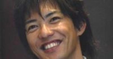 「目元がパパそっくり」父は51歳人気俳優…モデル金子のあ〝大胆ドレス〟ショットに脚光「決まってますね〜」