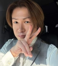 元ホスト城咲仁が男泣き！父の人生最後のチャーハン噛みしめ…感動シーンに「No1になっても結局帰るところは家族なんだな」「努力の人って感じ」の声