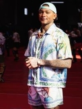 「よく見たら左胸に炭治郎おるし」19連勝のエクアドル人格闘家〝胸に鬼滅タトゥー〟「ゴって効果音も入れてる」「君が次のチャンピオンだ」