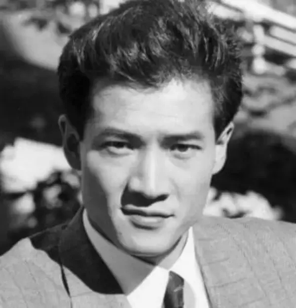 「仰天！」長女は人気俳優と結婚！田原俊彦〝64歳の華麗なスケート〟姿に「まさかスケート靴履いて現れるとは...」「トシちゃんすごすぎ」