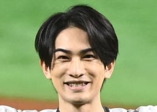 「え、待って…」「なにごと？」町田啓太〝激変〟姿に「朝から叫んだ」「これやばい」「似合ってます」の声