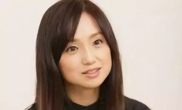 「自分の事って意外とわかってないものですね」〝永作博美の直筆文字〟に反響「雰囲気が変わらない」「落ち着いた笑顔が好き」