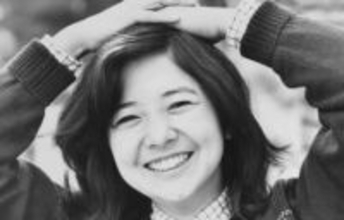 〝グラビア界革命〟から46年…宮崎美子〝激変〟ディーラー姿に「ベルサイユ、素晴らしい」「こんな施設があるなら…」