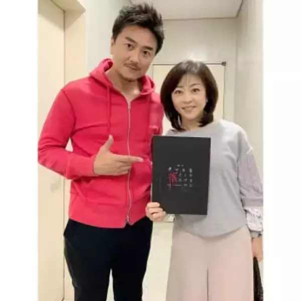 「夫婦だったの!?」妻は6歳上タレント、実兄は人気俳優〝強面から激変〟本宮泰風の近影に驚き「この世のものとは思えないカッコ良さ」「めちゃくちゃ若い！」