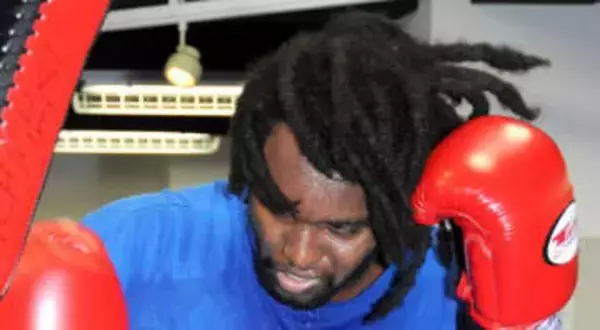 「髪型が特徴的だったから誰？と…」元・極真世界王者 エヴェルトン・テイシェイラの近影が話題「スーパーヘビー級の身体は維持してました」武蔵が再会2ショット披露