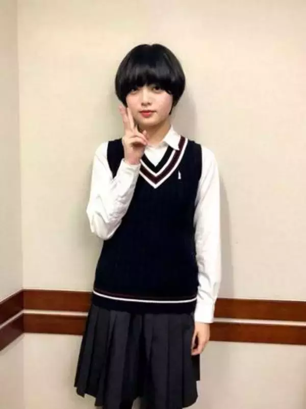 「え…本当に平手友梨奈本人⁉」脱退＆人気俳優と電撃婚〝激変〟姿に驚愕「変わりすぎでしょ」「こんな友梨奈ちゃん…」「めっちゃ刺さる」