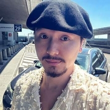 「ちょっと人相悪い感じが←褒めてるよ」藤井風〝ゴールド免許写真〟に反響続々「優しいのは知ってます」「すげー迫力!!」「風格出てきましたね」の声