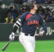 大谷翔平が先制グランドスラム　主役の一振りに球場騒然…海外メディアからため息もれる【WBC】