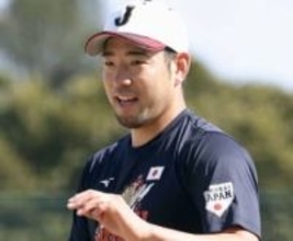 朝食バイキングで〝侍ジャパン・菊池雄星〟とまさかの遭遇！同郷・大物歌手の〝ブレブレ〟2ショットに「すごい引き運」「ホノルル出身だと思ってた笑」