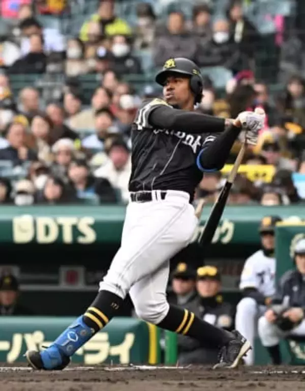 「とても貴重な経験をさせてもらった」18歳の育成外国人に大入り甲子園で2打席の〝投資〟　小久保監督は将来性を評価「ものすごく楽しみな選手」