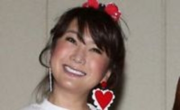 「本物の愛さん見てるみたい！」〝エアあやや〟完コピの俳優・望月春希に脚光「途中涙した」「完全に憑依してました」