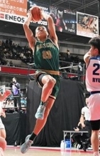 男子・福岡第一が第3Qに突き放し100点試合で快勝　指揮官も「良い形でできたかな」【高校バスケ・ウインターカップ】