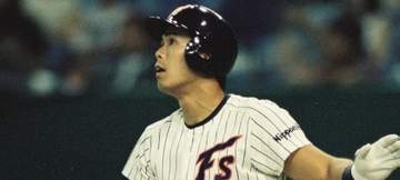 「凄まじい上腕筋ですね」〝ミスターファイターズ〟の近影に「腕太い！」「たくましい身体に驚き」の声、前田智徳さんと2ショット