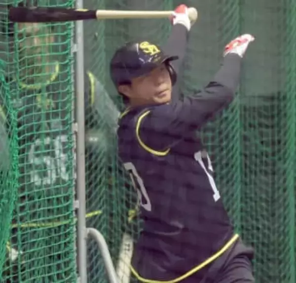 ソフトバンク育成4位ルーキーが打撃検定に挑戦　高校は左翼しかない狭いグラウンドで練習　「グラウンドが広いのでやる気が出る」