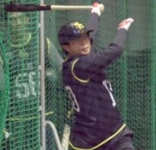 ソフトバンク育成4位ルーキーが打撃検定に挑戦　高校は左翼しかない狭いグラウンドで練習　「グラウンドが広いのでやる気が出る」
