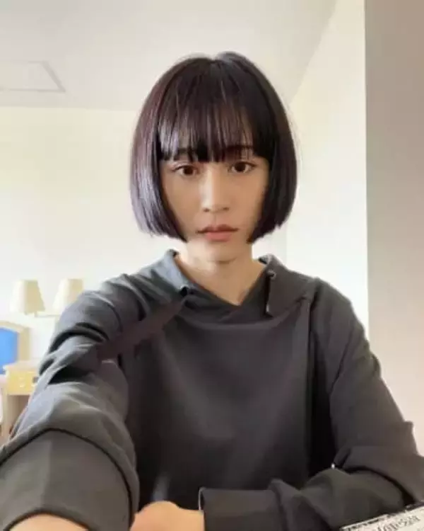 「本当にキープしてるねぇ」結婚、出産、離婚…透け感シャツの34歳前田敦子に反響「キラキラオーラ凄かった」「言葉を失いました」