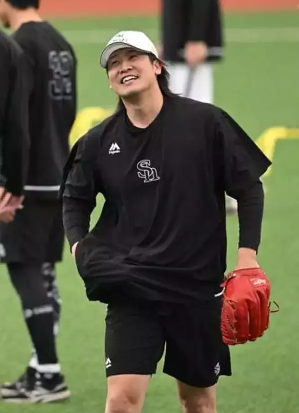 「やるしかない」ソフトバンク杉山一樹が1軍に合流　野手陣に深々と頭下げる　骨折から25日で戦線復帰