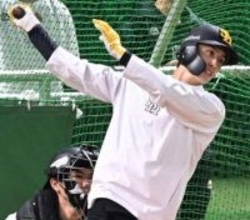 「症状は治まっている」　ソフトバンク小久保監督、緊急交代の周東佑京について説明　アレルギー症状で病院へ