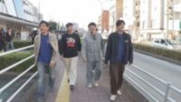 博多華丸・大吉、駅前居酒屋でご満悦　しかし、エースの一言に…　バッテリィズと福岡旅