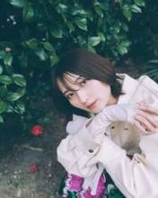 「シートベルトが…」大胆ワンピでドキドキ、運転初心者グラドル宇佐美彩乃に反響「安全運転がんばって」「助手席に乗りたい」