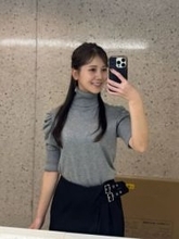 「釘付けです」「歳を重ねるごとに…」「最強」〝Jリーグの女神〟今井美桜のノースリーブワンピ姿に反響