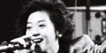 「わぁ､懐かしいッス」紅白出場から39年、小比類巻かほる59歳〝今も変わらぬ歌声〟最新ショット「歌い続けてくれていて嬉しいです」