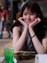 「生足」「まいった」競馬番組で〝ミニ丈〟サンタコスプレ披露！テレ東・冨田アナにSNS釘付け「え?そんなスカート??」「分かる人には分かるよね」