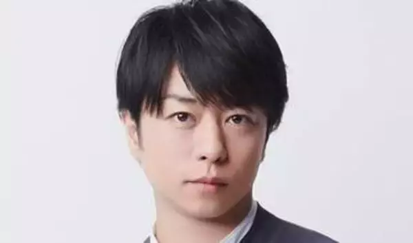 「何事⁉」「困惑してしまった」嵐・櫻井翔〝TV出演姿〟に騒然「凝視しちゃった」「びっくり」「この翔くんちょっと…」「アイドルって凄い」