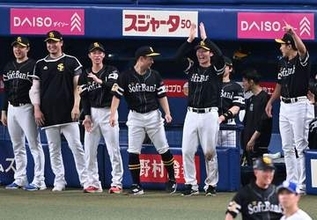 「野手あと一人。11回に追いつかれたどうしようかと…」小久保監督も安堵　今季チーム最長4時間39分の死闘を制しソフトバンクが最長の6連勝