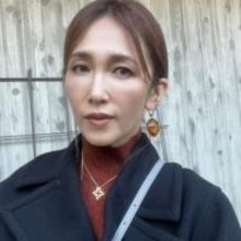 工藤静香まさかの物で〝即席フルーツ入れ〟の車内食に反響「真似したい」「さすがです」「器用すぎます」「お持ち帰りする気配りが素敵」