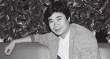 「パワフル」「同世代の希望」三宅裕司〝75歳の誕生日〟ショットに反響続々「若手より動きが機敏」