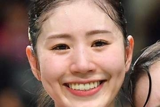 「泣く」「3人そろうと特別感」バドミントン志田千陽〝仲良し3ショット〟に「久しぶりに見た」「最高の3人！！」