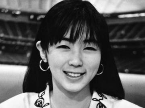 「61歳とはびっくり」球界の名捕手と結婚から21年、中井美穂の最新姿に「相変わらず…」「同世代の希望です」「久しぶりに見た」