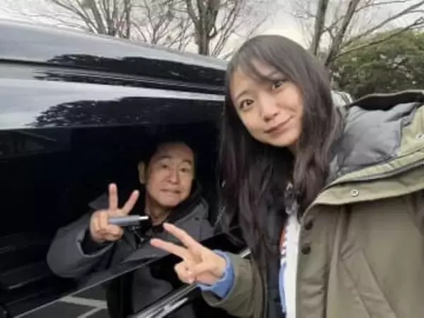 「GRカローラの顔マネ」恒例〝クルマ顔マネ〟新作公開の相沢菜々子に「新しいスタイルの芸が生まれた」「守備範囲広すぎ」「声出た笑」の声