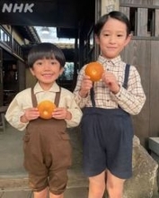 「まさか」「いた…?」豊臣兄弟の幼少期シーンにSNS騒然！〝あの兄弟〟登場にファン歓喜「またあんぱんの柳井兄弟を見られるなんて」「成長してる♡」