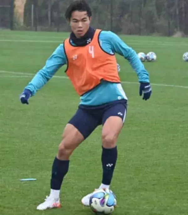 指揮官も「いつ出てもいい準備ができている」　アビスパ福岡新加入のDF辻岡佑真がJ1デビューで存在感　新生活では自炊にも挑戦